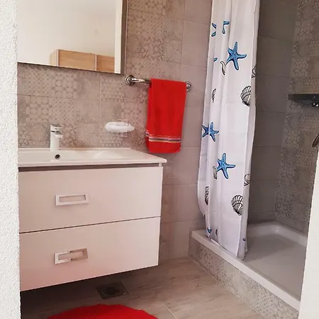 Rogoznica Sunny דירה