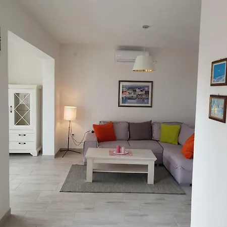 דירה Rogoznica Sunny רוגוזניצה